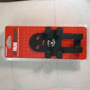 HugBuddy car phone holder